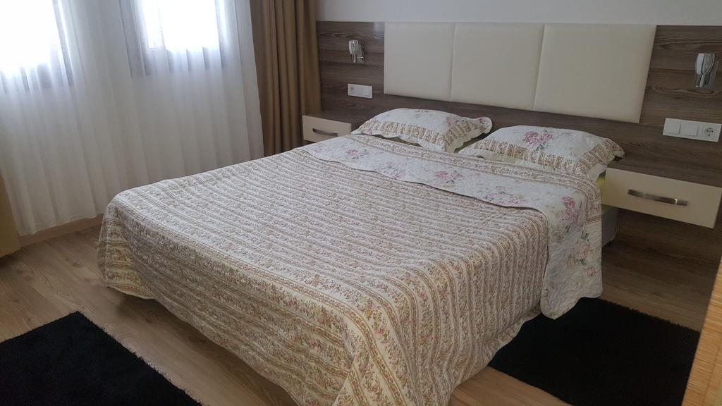 Burak Apart Hotel Fethiye Exterior foto